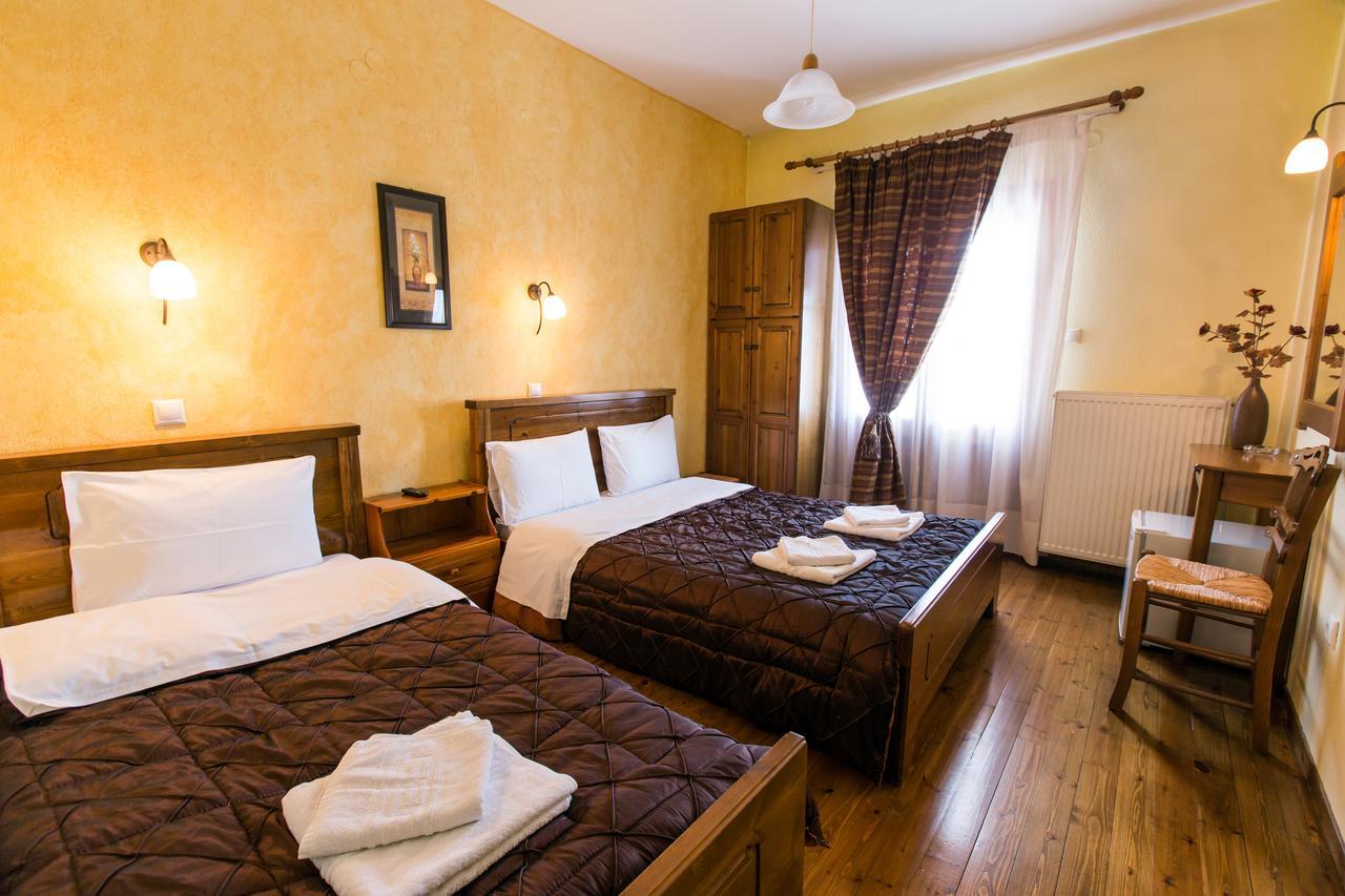 Hotel Dryades Eláti Exteriör bild